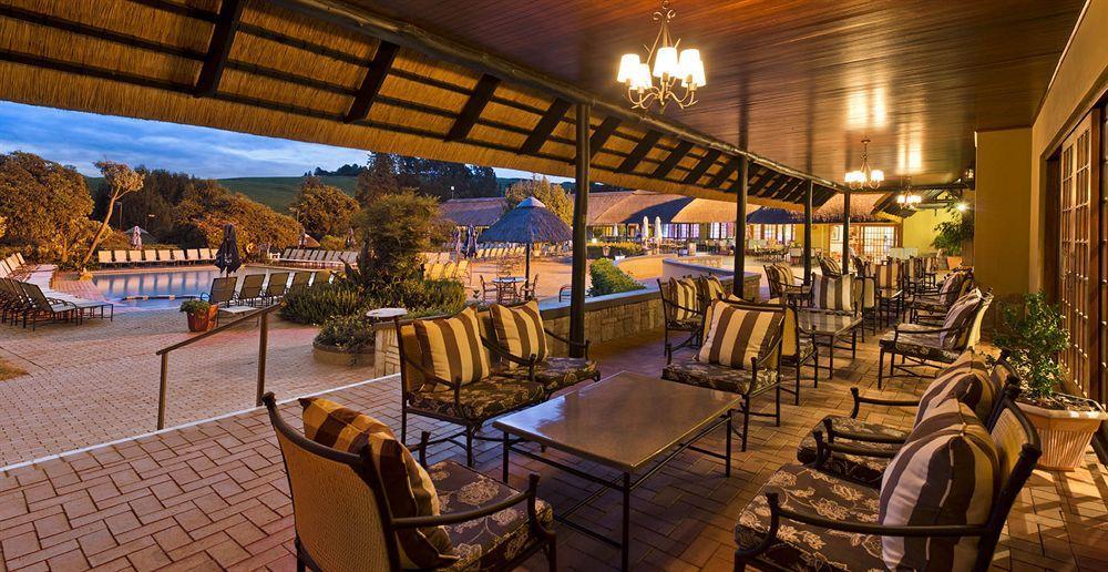 Champagne Sports Resort Drakensberg Buitenkant foto